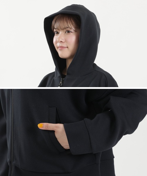 MARY QUANT（マリークワント）の「ボンディングシリコンロゴ パーカ