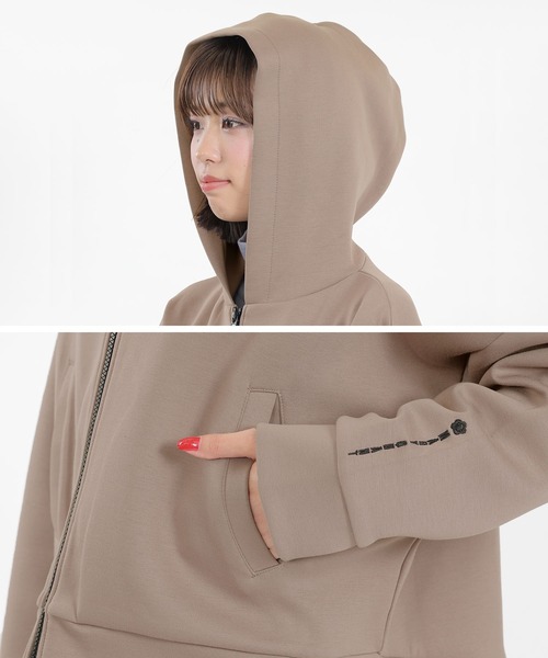 MARY QUANT（マリークワント）の「ボンディングシリコンロゴ パーカ