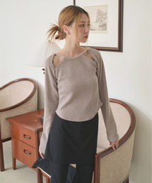 ホルターネックショルダースリットＴシャツニットカットソー