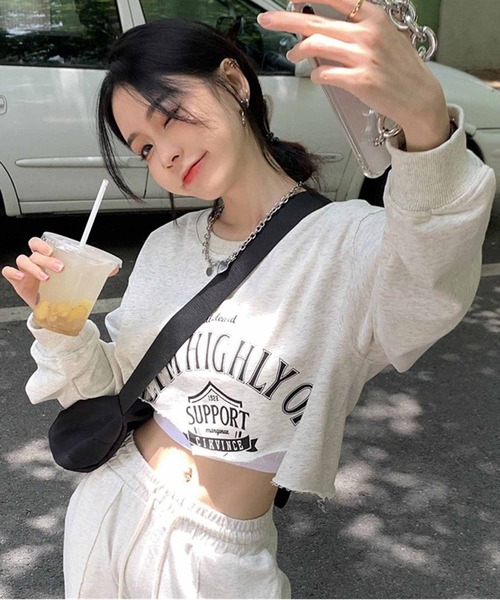 NANEA(ナネア)の「クロップド丈 裾カットオフトップス(Tシャツ/カットソー・レディース・ネイビー/グリーン/オートミール・SMALL/MEDIUM)」の9枚目の写真