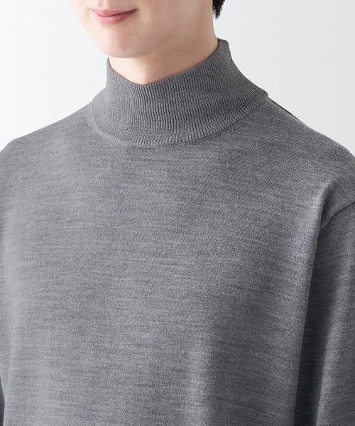 無印良品（ムジルシリョウヒン）の「洗えるウールハイゲージハイネックセーター（ニット/セーター・メンズ・ブラウン系1/グレー/ネイビー系/オートミール/ブラック/グレー系1・S/M/XL/XS/XXL/L）」の16枚目の写真