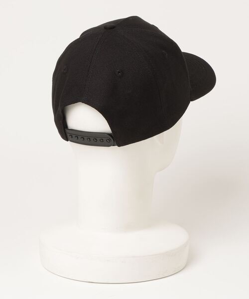 Palm Angels(パームエンジェルス)の「CLASSIC LOGO CAP(キャップ・メンズ・ブラック/ホワイト・ONE SIZE)」の3枚目の写真
