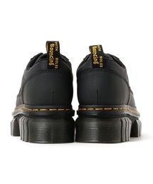 Ray BEAMS（レイビームス）の「Dr.Martens / AUDRICK QLTD 3 ホール