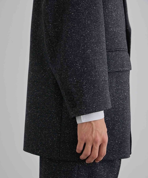 UNITED TOKYO（ユナイテッドトウキョウ）の「TWEEDオーバーJK