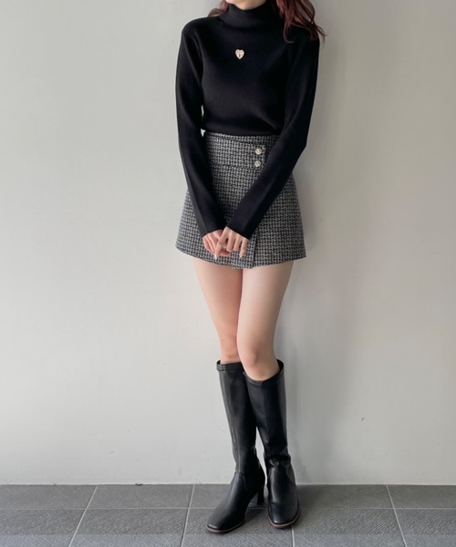 NOMAE(ノーマエ)の「ハートブローチタートルニット(ニット/セーター・レディース・ホワイト/ブラック/ピンク/ホワイト×ブラック・FREE)」の22枚目の写真