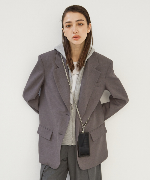 LOWELL things(ロウェル シングス)の「Chain Strap/チェーンショルダー(スマホタブ付き)(チャーム・レディース・シルバー/ゴールド/シャンパン・フリー)」の12枚目の写真