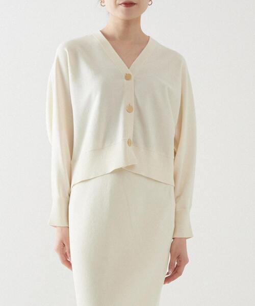 Liesse(リエス)の「Vネックドルマンカーディガン(カーディガン/ボレロ・レディース・アイボリー/ブルー/ネイビー・FREE)」の1枚目の写真