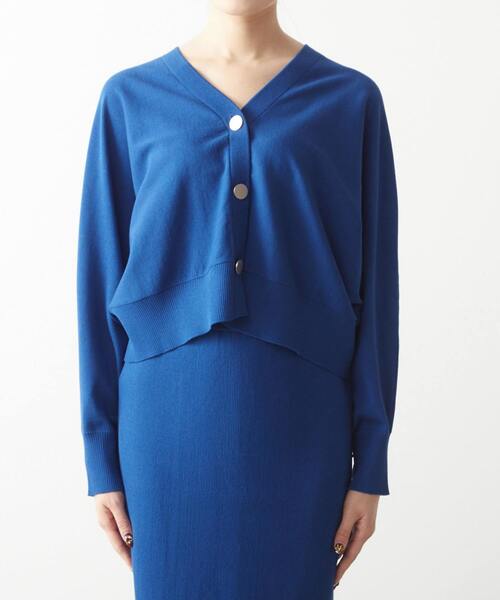 Liesse(リエス)の「Vネックドルマンカーディガン(カーディガン/ボレロ・レディース・アイボリー/ブルー/ネイビー・FREE)」の13枚目の写真