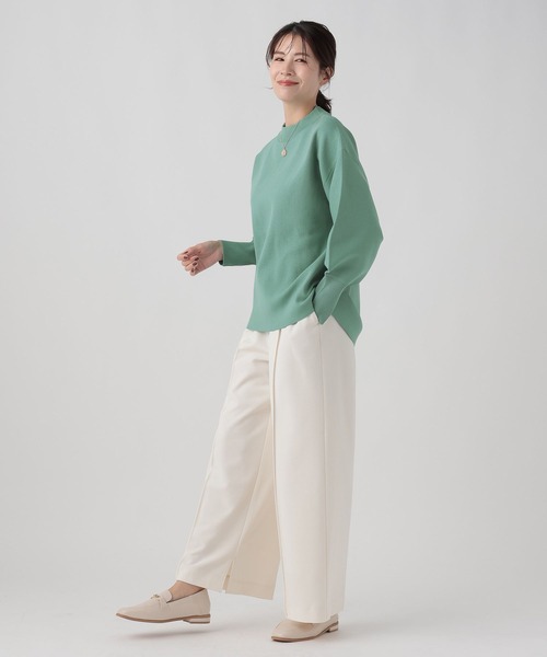 Elura(エルーラ)の「<2024春ver>美人袖コンプルオーバー(ニット/セーター・レディース・ホワイト/ブラウン系その他/グリーン系その他・MEDIUM/LARGE)」の12枚目の写真