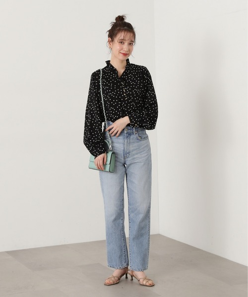 N.（N. Natural Beauty Basic）（エヌエヌナチュラルビューティーベーシック）の「◆Ｖネックフリルフロントボタンブラウス（シャツ/ブラウス・レディース・ドット/ブルー/オフホワイト・MEDIUM）」の11枚目の写真