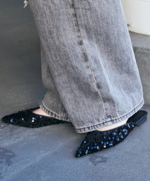 Auntie Rosa Holiday（アンティローザホリデー）の「ポインテッドスパンコールミュール（その他シューズ・レディース・シルバー/ブラック・39/37）」の10枚目の写真