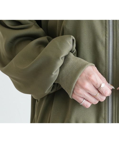 reca(レカ)の「後ろギャザーMA-1(MA-1・レディース・ブラック/ライトベージュ/キャメル/オリーブ・FREE)」の14枚目の写真