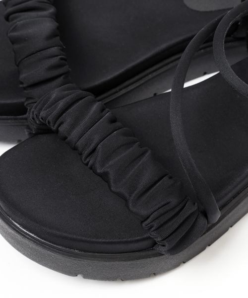 mysty woman（ミスティウーマン）の「シャーリングナロースポーツサンダル 108281（サンダル・レディース・オフホワイト/ブラック/グレー系その他/アイボリー/ライトカーキ・MEDIUM/LARGE）」の15枚目の写真