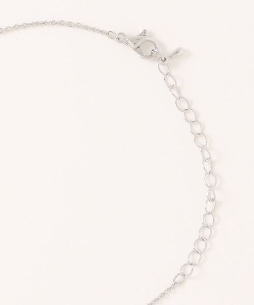 SPINNS（スピンズ）の「細チェーンネックレス/土星（ネックレス・レディース・シルバー・ONESIZE）」の2枚目の写真