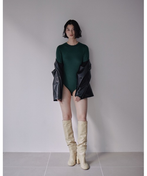 ENCIRCLE（エンサークル）の「【ENCIRCLE/エンサークル】Body suits/ボディースーツ（カットソー）（Tシャツ/カットソー・レディース・ベージュ/ダークグリーン・FREE）」の15枚目の写真