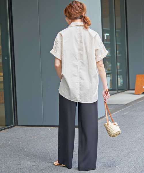 Spick & Span（スピックアンドスパン）の「ガーメントダイサファリシャツ（シャツ/ブラウス・レディース・カーキ/サックスブルー/ホワイト/ベージュ・FREE）」の13枚目の写真