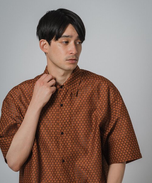 EDIFICE(エディフィス)の「レース オープンカラー半袖シャツ(シャツ/ブラウス・メンズ・ブラウン/ブラウン系その他/ブルー系その他/ブラック・LARGE/MEDIUM)」の20枚目の写真