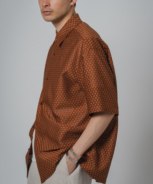 EDIFICE(エディフィス)の「レース オープンカラー半袖シャツ(シャツ/ブラウス・メンズ・ブラウン/ブラウン系その他/ブルー系その他/ブラック・LARGE/MEDIUM)」の19枚目の写真