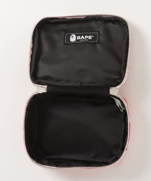 A BATHING APE（アベイシングエイプ）の「ABC CAMO AMENITY POUCH