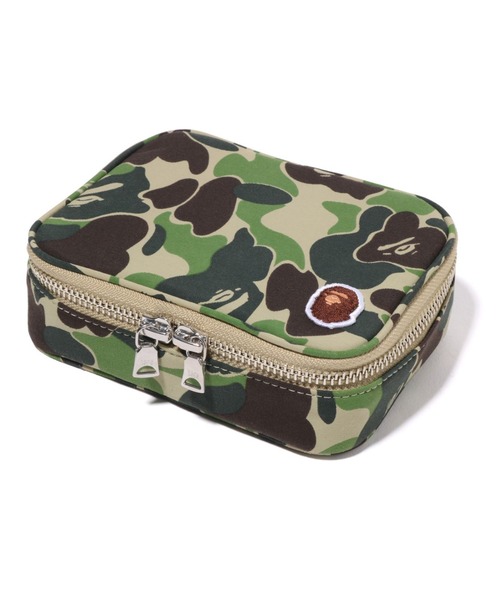 A BATHING APE（アベイシングエイプ）の「ABC CAMO AMENITY POUCH