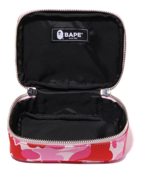 A BATHING APE（アベイシングエイプ）の「ABC CAMO AMENITY POUCH