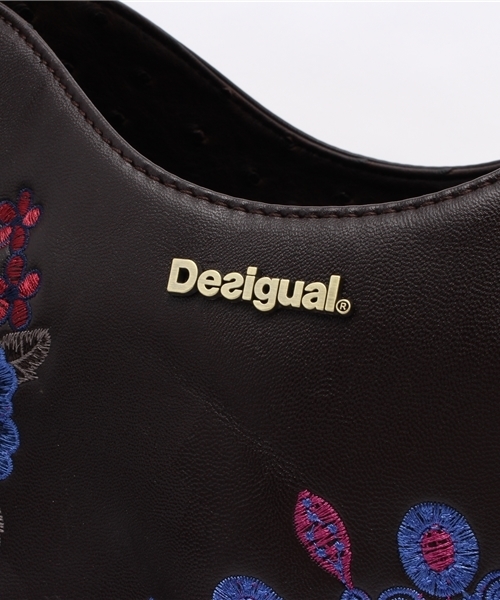 Desigual（デシグアル）の「「Desigual/デシグアル」オーストリッチ風ボストンバッグ（トートバッグ・レディース・ブラウン・ONE SIZE）」の10枚目の写真
