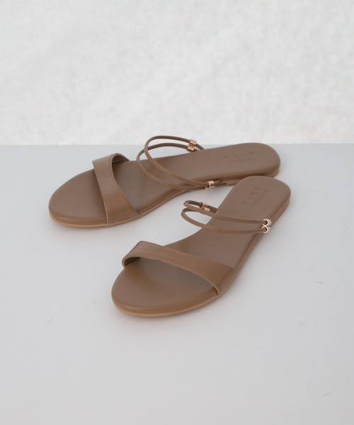 NANO universe（ナノユニバース）の「3wayストラップフラットサンダル（サンダル・レディース・ブラック/ライトブラウン/アイボリー・38/36/37）」の6枚目の写真