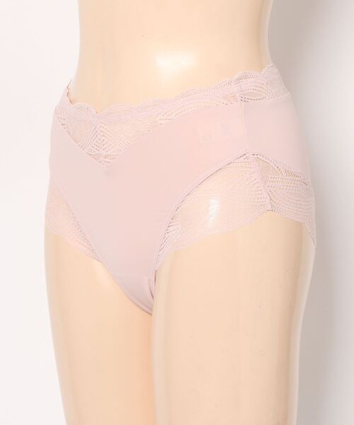 Triumph(トリンプ)の「リフト スマート590 はきこみ深めショーツ TR590 Midi(ショーツ・レディース・ブラック/ピンク/パープル・L/M)」の11枚目の写真