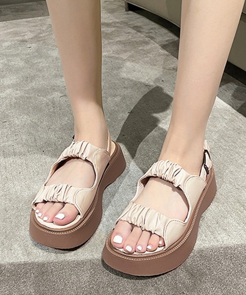 Lace Ladies(レースレディース)の「シュシュ風ベルト 厚底 コンフォート バックストラップ サンダル(サンダル・レディース・アイボリー/ブラック・22.5/23/23.5/24/24.5/ 25)」の1枚目の写真