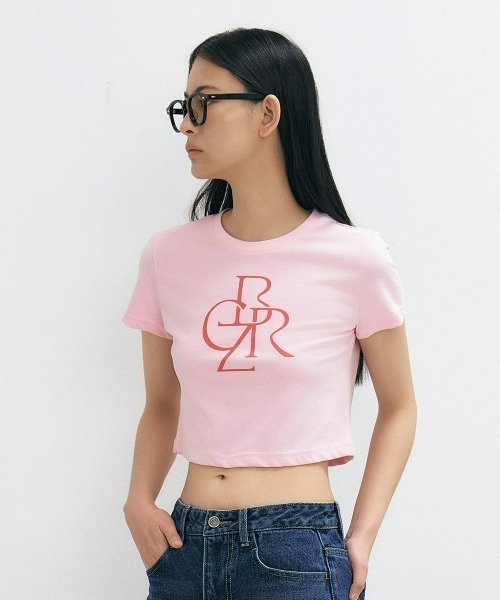 CITYBREEZE(シティブリーズ)の「LOGO CROP SHORT SLEEVE T-SHIRT(Tシャツ/カットソー・レディース・ブラック/ネイビー/ピンク/ホワイト/ホワイト×ブルー・FREE)」の16枚目の写真