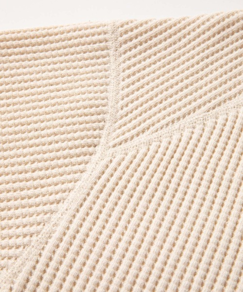 Jackman(ジャックマン)の「Waffle Highneck(ニット/セーター・メンズ・ブラック/オリーブ/オートミール/ダークネイビー・MEDIUM/LARGE)」の13枚目の写真