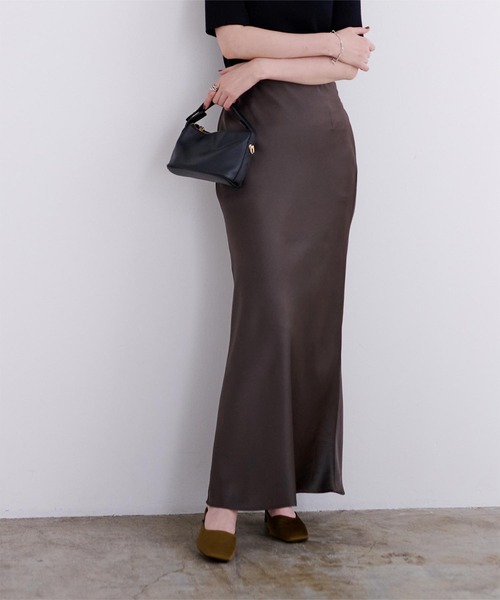 UR'S（ユアーズ）の「サテンミュールサンダル（サンダル・レディース・ブラック/キャメル/ライトイエロー・M/S/LL/L）」の11枚目の写真