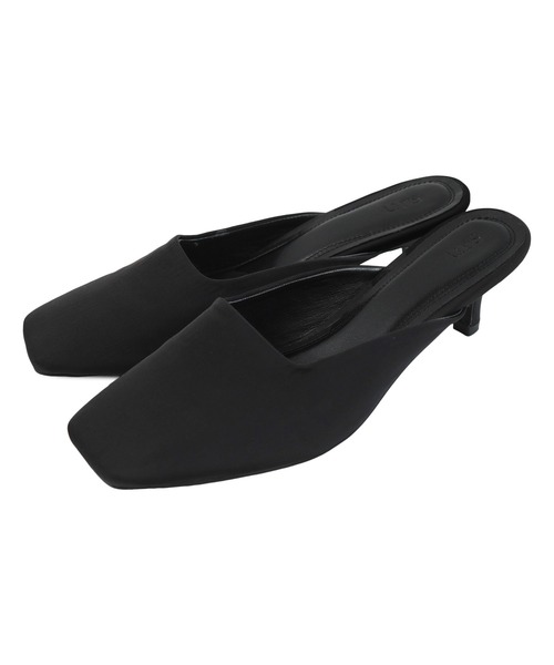 UR'S（ユアーズ）の「サテンミュールサンダル（サンダル・レディース・ブラック/キャメル/ライトイエロー・M/S/LL/L）」の12枚目の写真