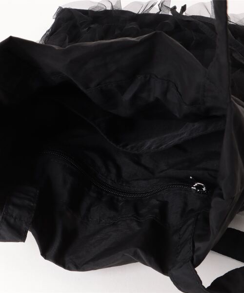 TITTY&CO.（ティティーアンドコー）の「チュールフリルバッグ（トートバッグ・レディース・ブラック/ホワイト・FREE）」の5枚目の写真