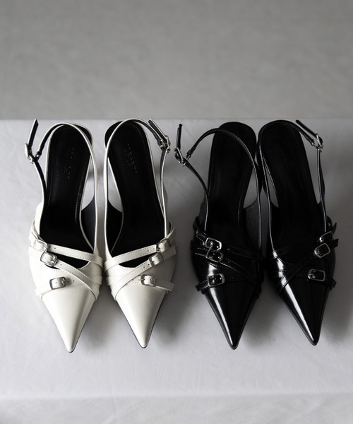 me+em select(ミームセレクト)の「【 2color 】3ベルトポインテッドトゥフェイクレザーミュール / 3 belt pointed toe fake leather mules(パンプス・レディース・アイボリー/ブラック・39/38/37/36)」の4枚目の写真