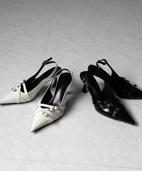 me+em select(ミームセレクト)の「【 2color 】3ベルトポインテッドトゥフェイクレザーミュール / 3 belt pointed toe fake leather mules(パンプス・レディース・アイボリー/ブラック・39/38/37/36)」の19枚目の写真