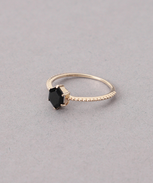 Lilas(リラ)の「オニキスヘキサゴンカットリング K10(リング・レディース・ゴールド・11/13)」の13枚目の写真