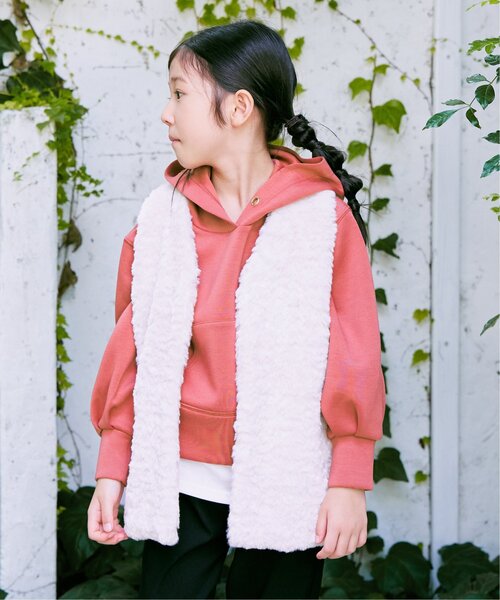 ikka(イッカ)の「フェイクファーベスト(110~160cm)(ベスト・キッズ・ベージュ/ホワイト・XS/S/M/L/XL)」の5枚目の写真