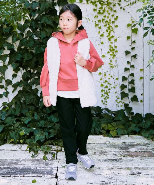 ikka(イッカ)の「フェイクファーベスト(110~160cm)(ベスト・キッズ・ベージュ/ホワイト・XS/S/M/L/XL)」の7枚目の写真