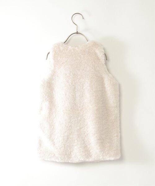 ikka(イッカ)の「フェイクファーベスト(110~160cm)(ベスト・キッズ・ベージュ/ホワイト・XS/S/M/L/XL)」の9枚目の写真