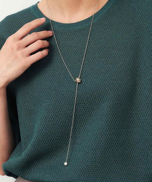 OPAQUE.CLIP（オペークドットクリップ）の「3連リングメタルネックレス（ネックレス・レディース・ゴールド/シルバー・00）」の7枚目の写真