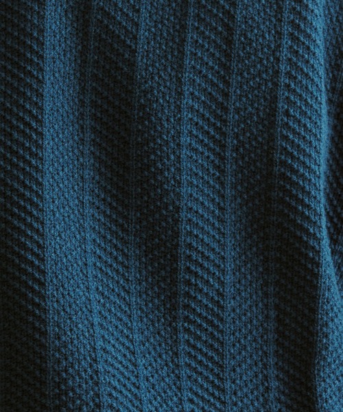 Revo.（レボ）の「Revo. ジオメストライプ ルーズフィット タートルネックニット（ニット/セーター・メンズ・グレー/ブラック/カーキ/マスタード/ブルー・1/2）」の20枚目の写真