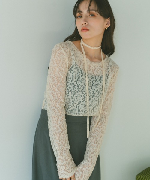 VANNIE U(ヴァニーユー)の「タイ付きレーストップス(Tシャツ/カットソー・レディース・アイボリー/レッド/ブラック・FREE)」の16枚目の写真