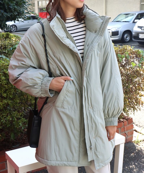 libelle more(リベル モア)の「吸湿発熱中綿ナイロンBIGコート(ダウンジャケット/コート・レディース・ブラック/オリーブ/アイボリー・L/M)」の18枚目の写真