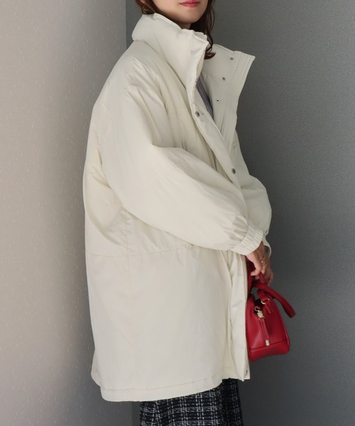 libelle more(リベル モア)の「吸湿発熱中綿ナイロンBIGコート(ダウンジャケット/コート・レディース・ブラック/オリーブ/アイボリー・L/M)」の7枚目の写真