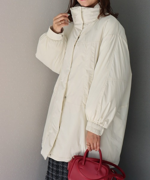 libelle more(リベル モア)の「吸湿発熱中綿ナイロンBIGコート(ダウンジャケット/コート・レディース・ブラック/オリーブ/アイボリー・L/M)」の8枚目の写真