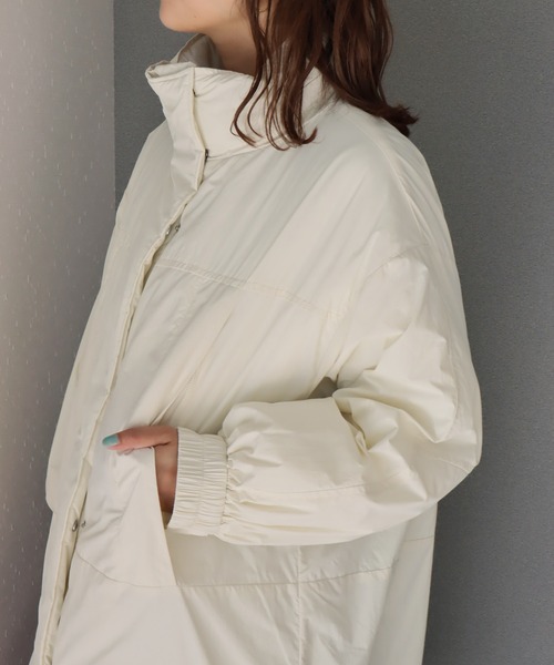 libelle more(リベル モア)の「吸湿発熱中綿ナイロンBIGコート(ダウンジャケット/コート・レディース・ブラック/オリーブ/アイボリー・L/M)」の9枚目の写真