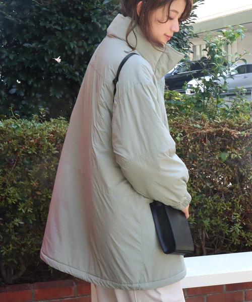 libelle more(リベル モア)の「吸湿発熱中綿ナイロンBIGコート(ダウンジャケット/コート・レディース・ブラック/オリーブ/アイボリー・L/M)」の19枚目の写真