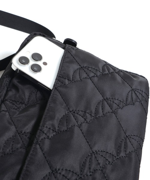 Arnold Palmer（アーノルドパーマー）の「アンブレラキルト ショルダーバッグ（ショルダーバッグ・レディース・カーキ/ブラック/アイボリー・F）」の6枚目の写真