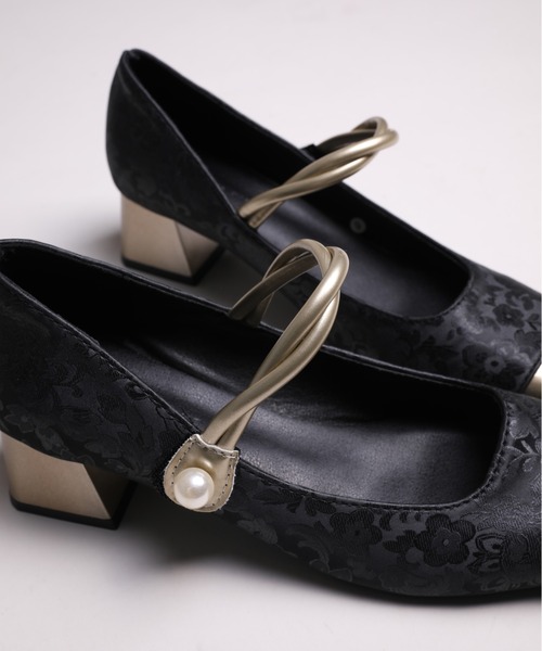セール】【shoes365】刺繍模様 切り替えつま先デザインパンプス